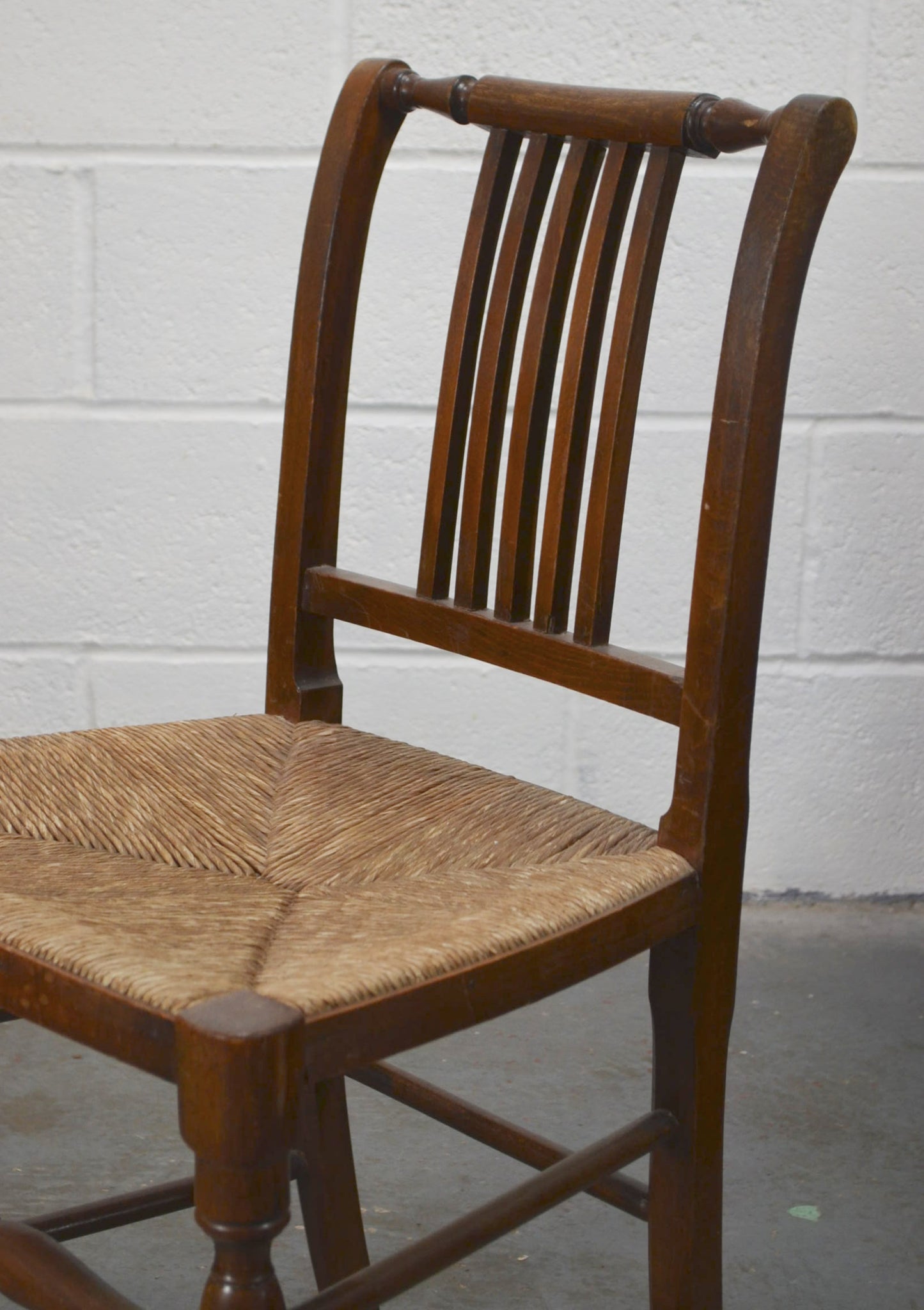 An Antique Ash & Elm Wood Chair