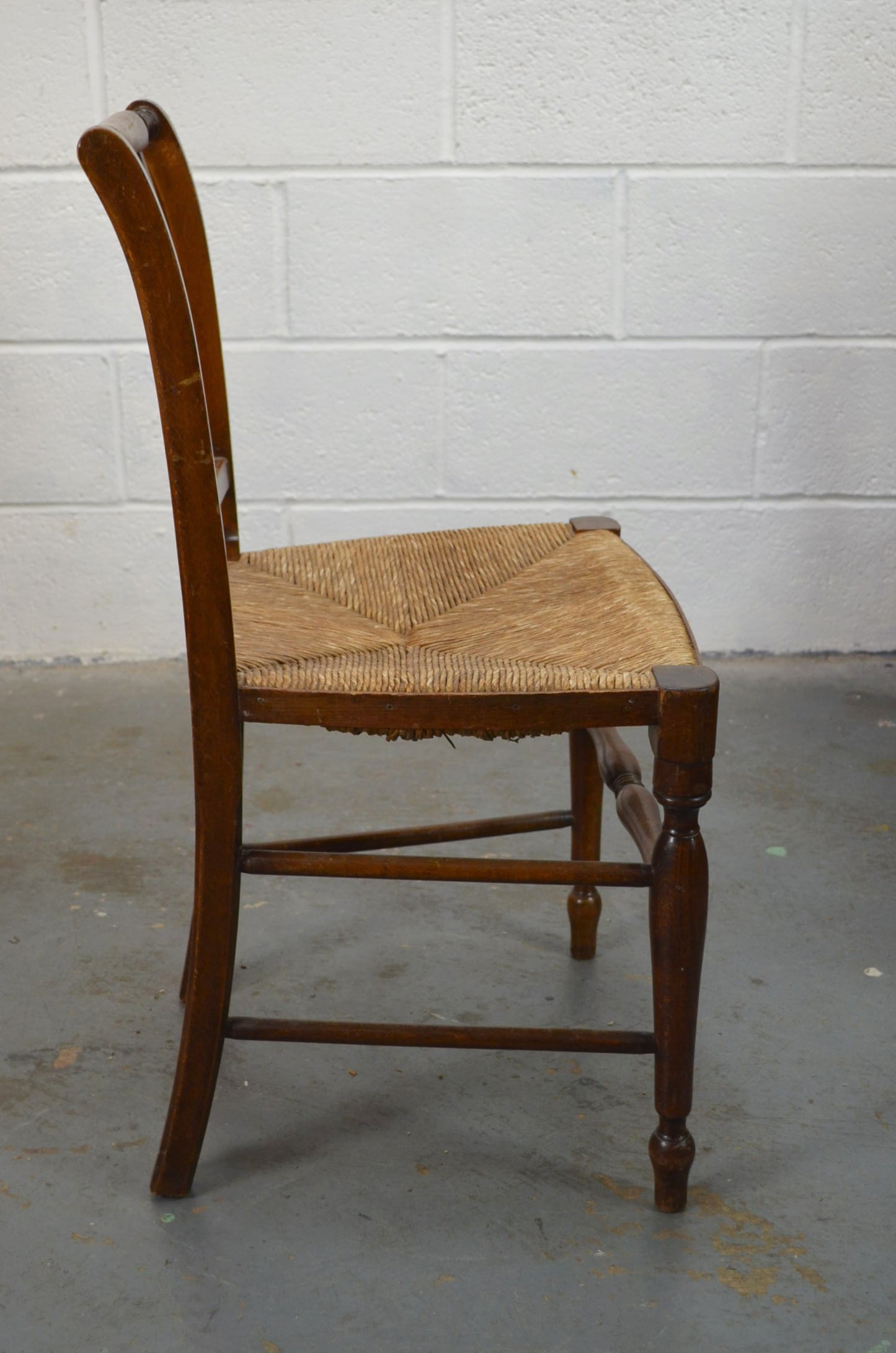 An Antique Ash & Elm Wood Chair