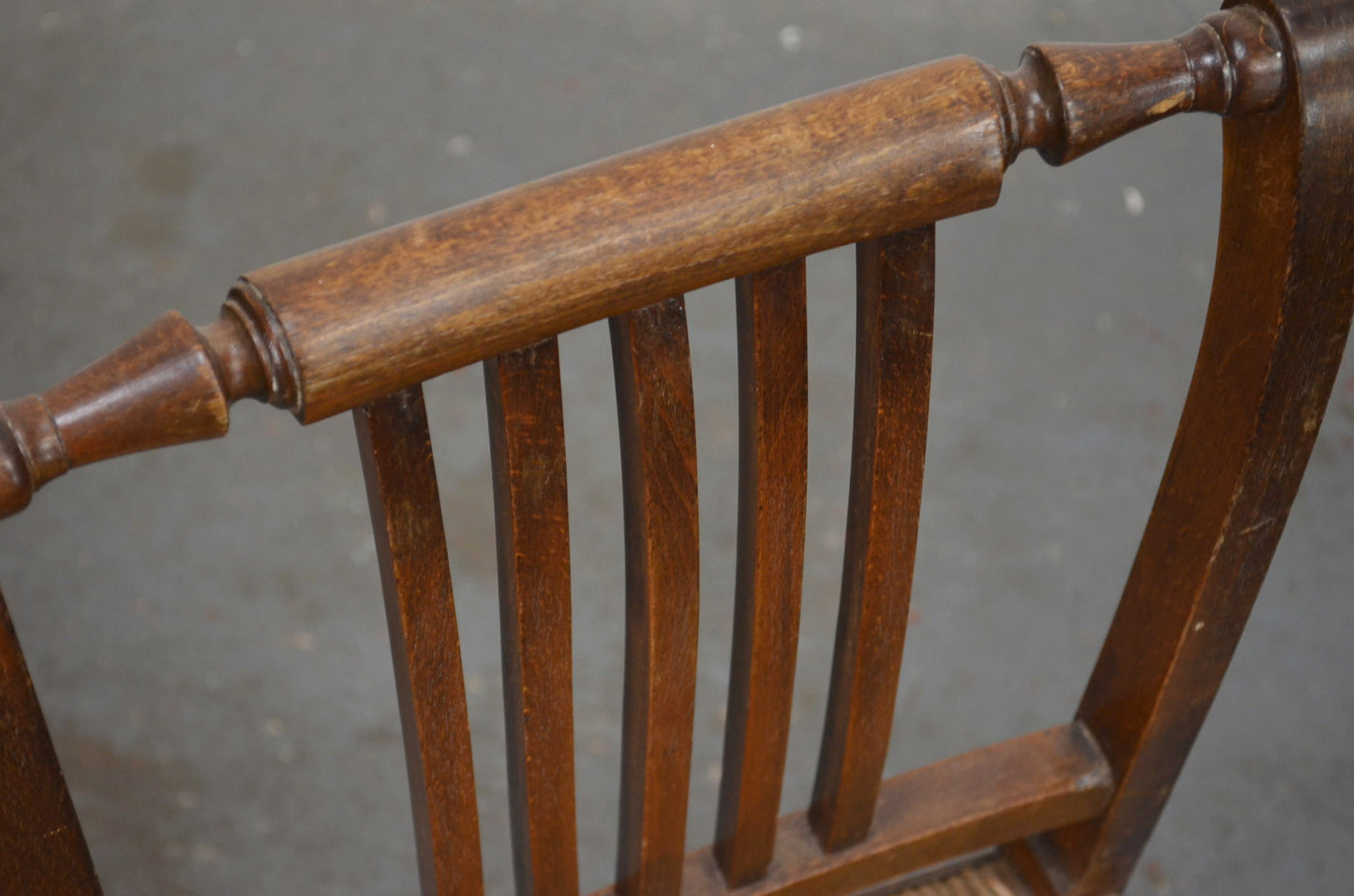An Antique Ash & Elm Wood Chair