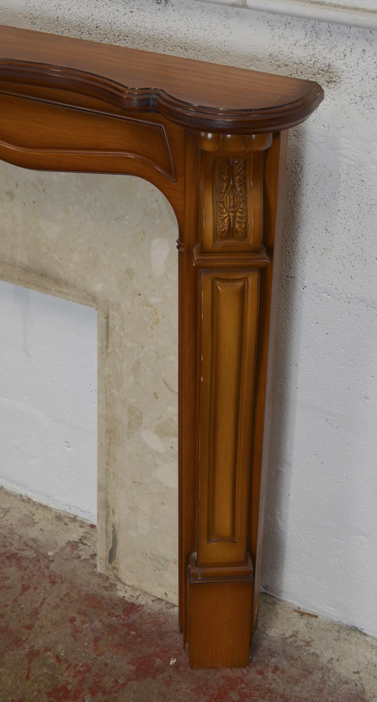 A 20th Century Antique Style Fireplace Mantel & Surround