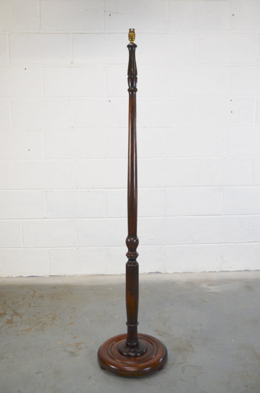 Vintage 1940s Floor Lamp (M1)