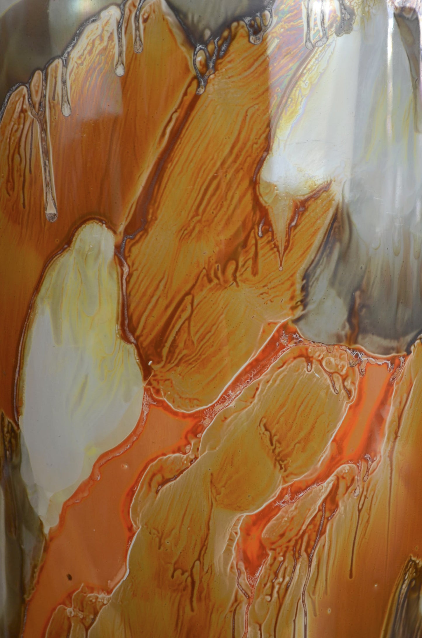 A Vintage Ceramic Art Pattern Table Lamp