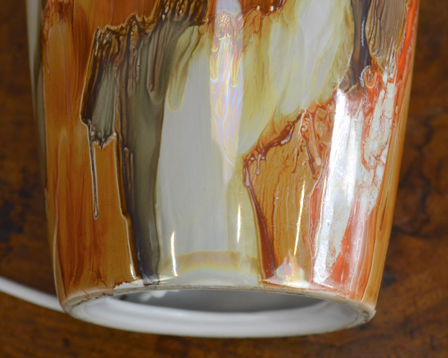 A Vintage Ceramic Art Pattern Table Lamp