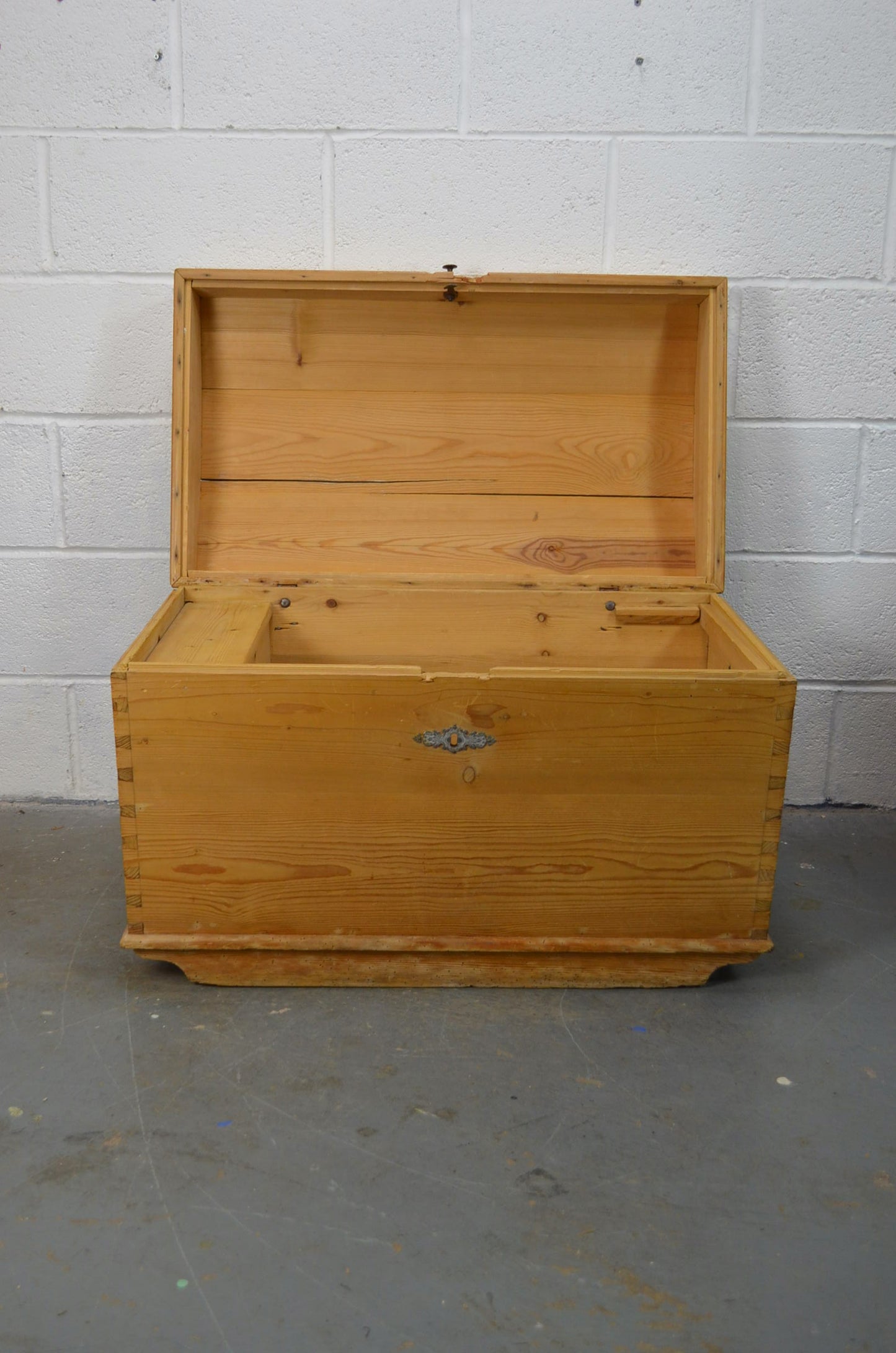 Victorian Stripped Pine Blanket Box Storage