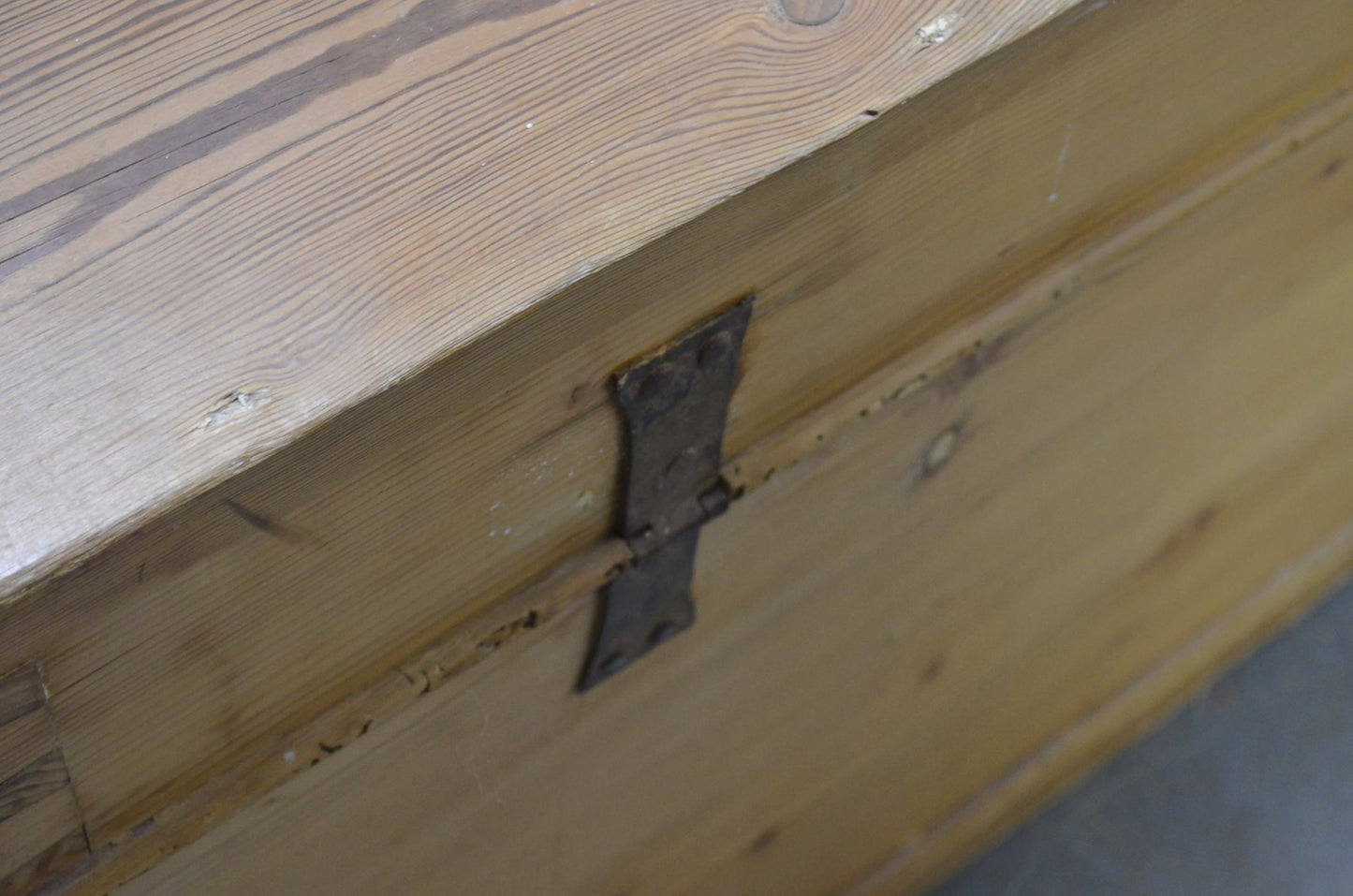 Victorian Stripped Pine Blanket Box Storage