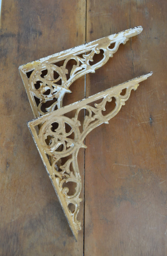 Pair Of Vintage Possibly Victorian Cast Iron Brackets