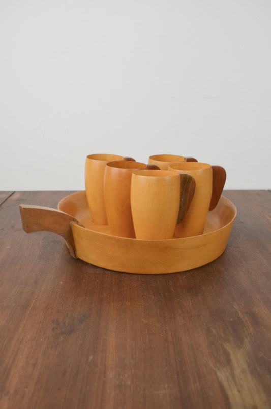 Vintage/Retro Wooden Beakers & Tray