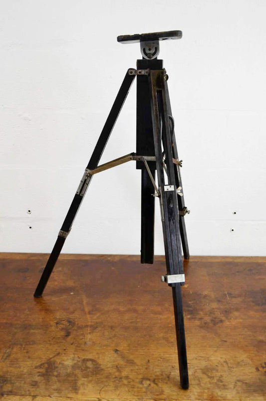 A Vintage Gandolfi, London Tripod