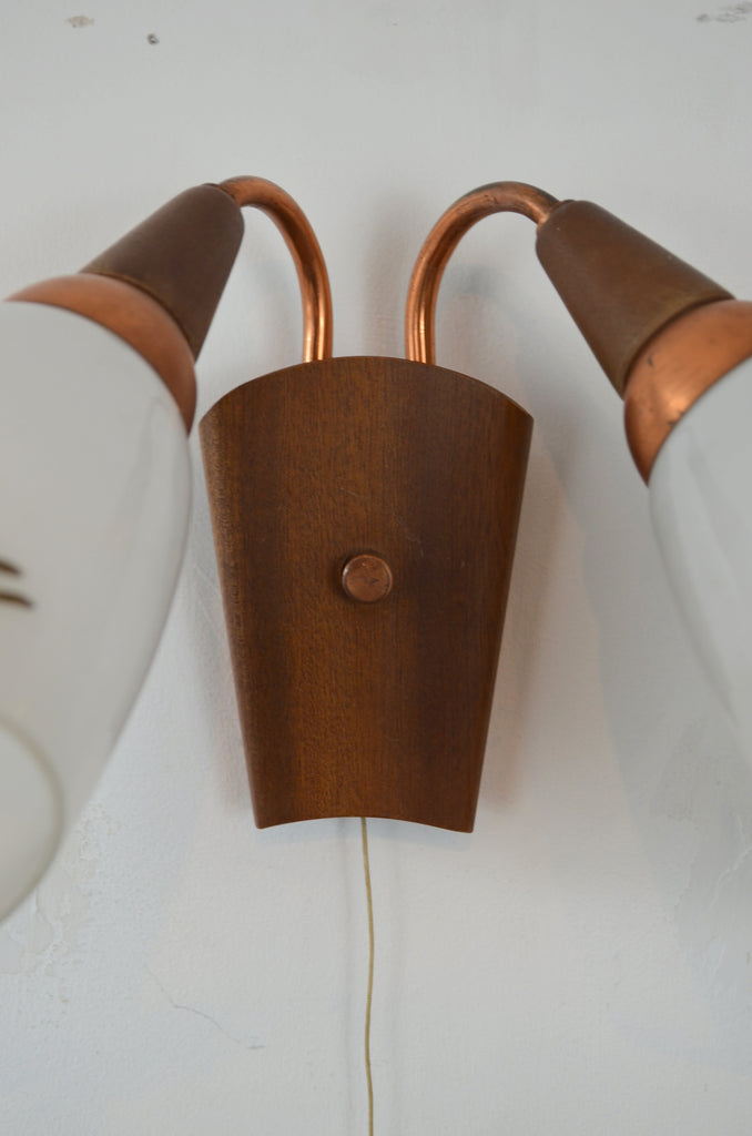 A Pair Mid century Wall Lights Alt Interiors
