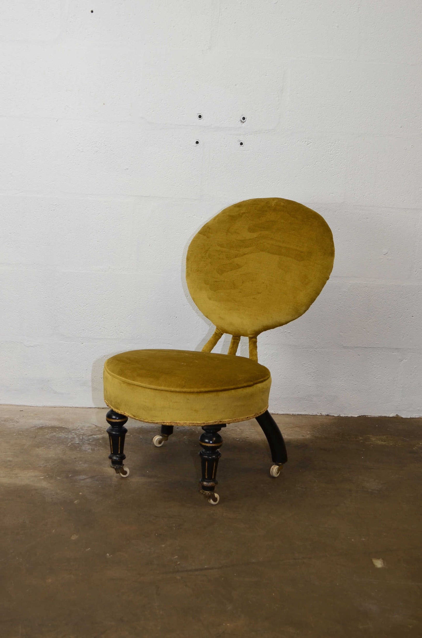 Victorian Ladies Chair