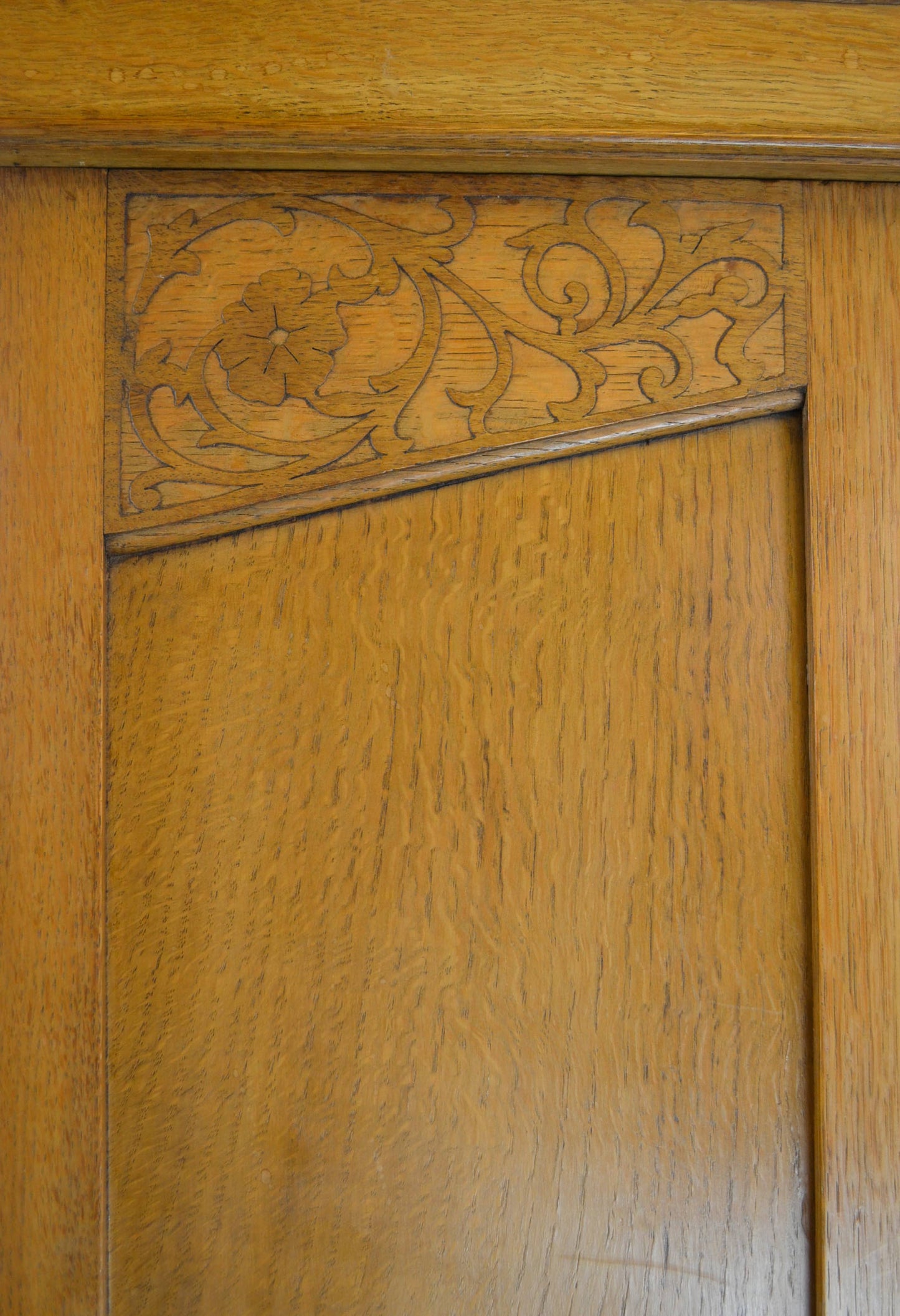 Edwardian Bedroom Suite