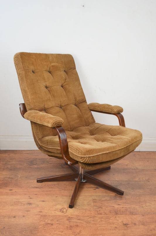 Vintage Swivel Easy Lounge Armchair