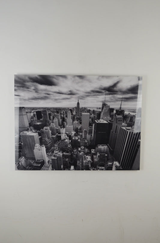 Nina Papiorek - Empire