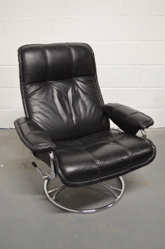 Retro Skoghaug Swivel Easy Lounge Armchair