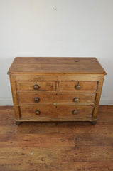 Vintage/Antique Chest Of Drawers