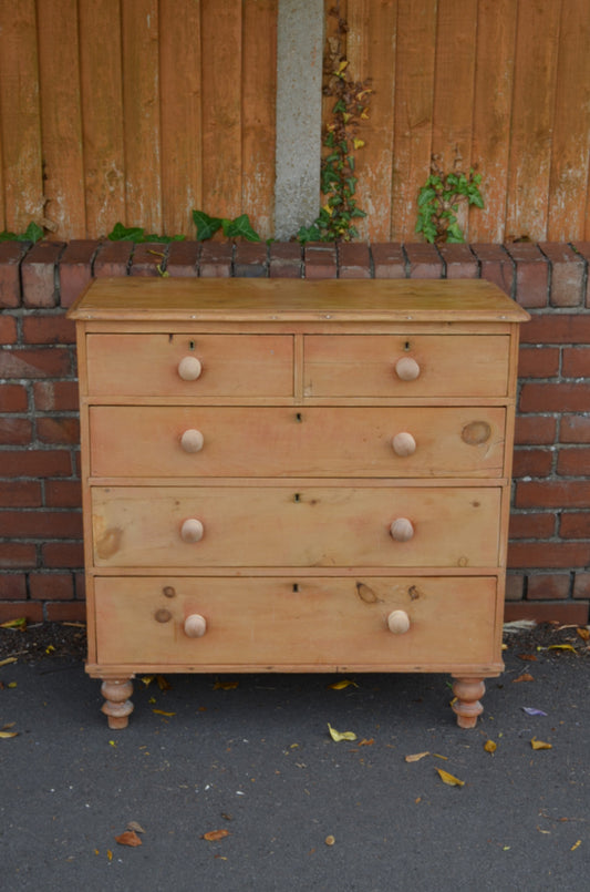 Victorian Chest Of Drawers