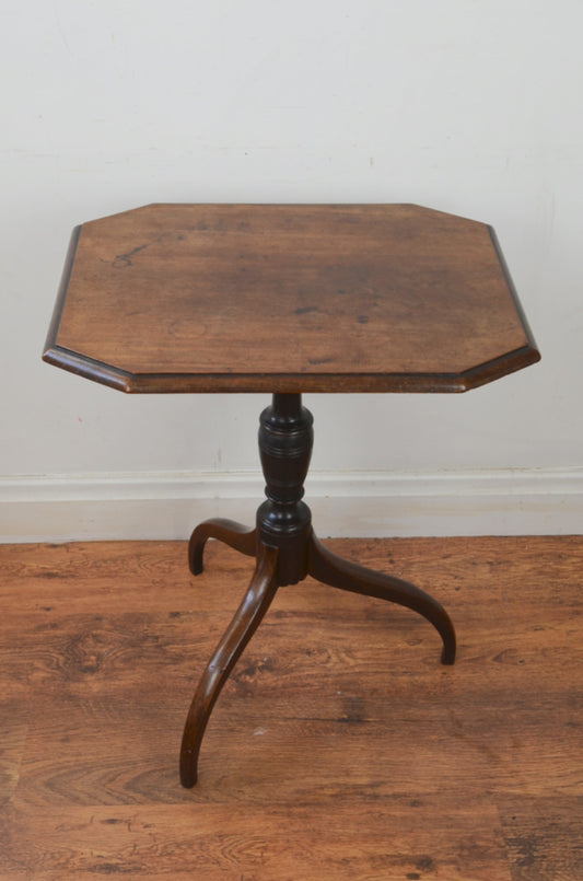 Antique Tilt Top Table